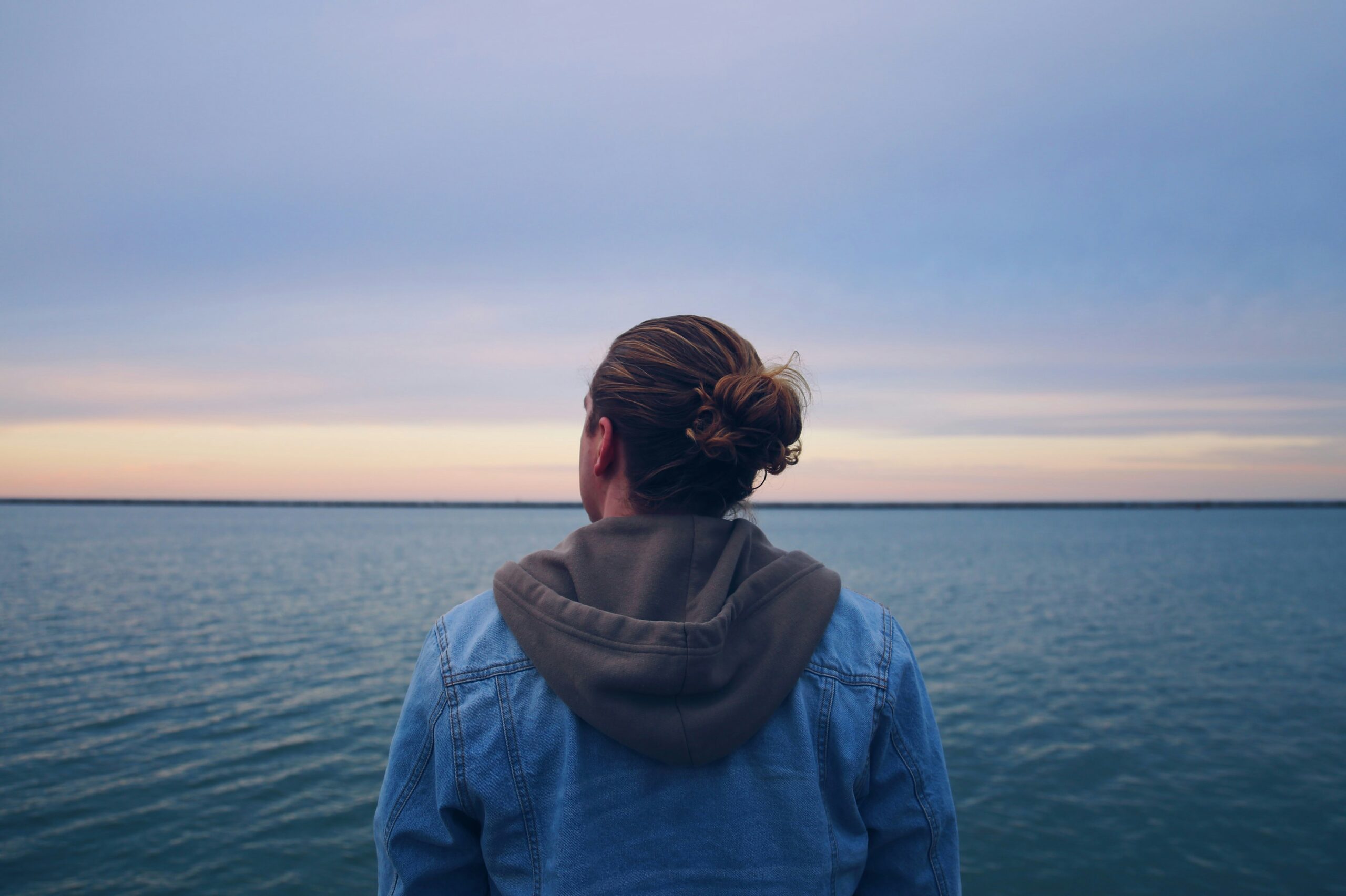 gray 01htj6kYvIo unsplash scaled